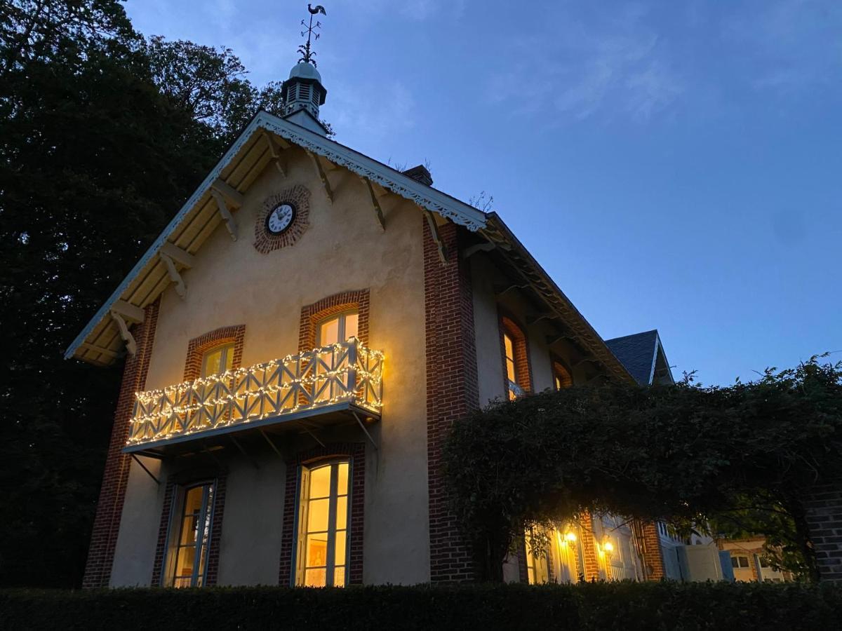 La Maison Du Cavalier, Chateau De Lavenue Pierrefitte-en-Auge المظهر الخارجي الصورة