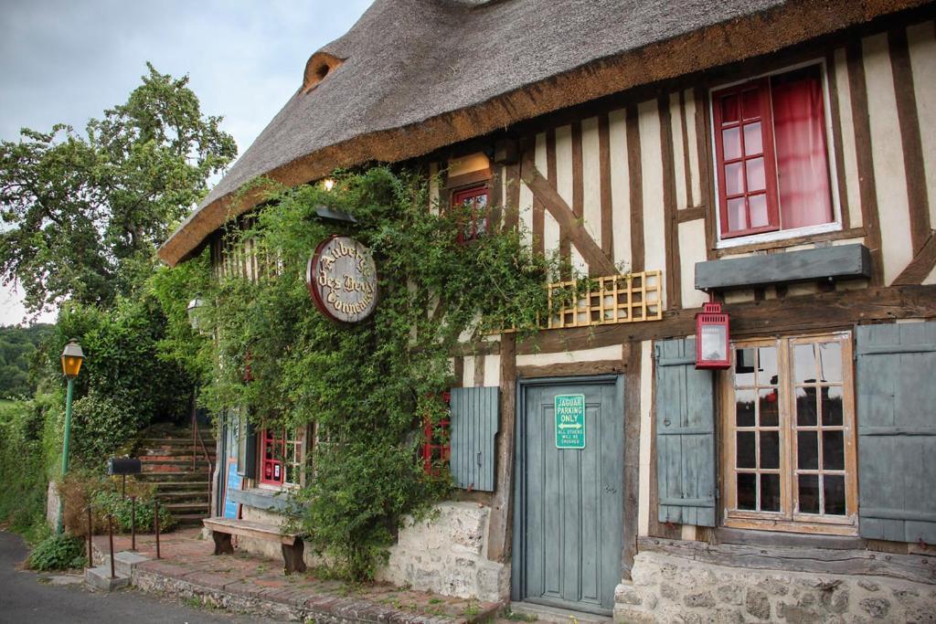 La Maison Du Cavalier, Chateau De Lavenue Pierrefitte-en-Auge المظهر الخارجي الصورة