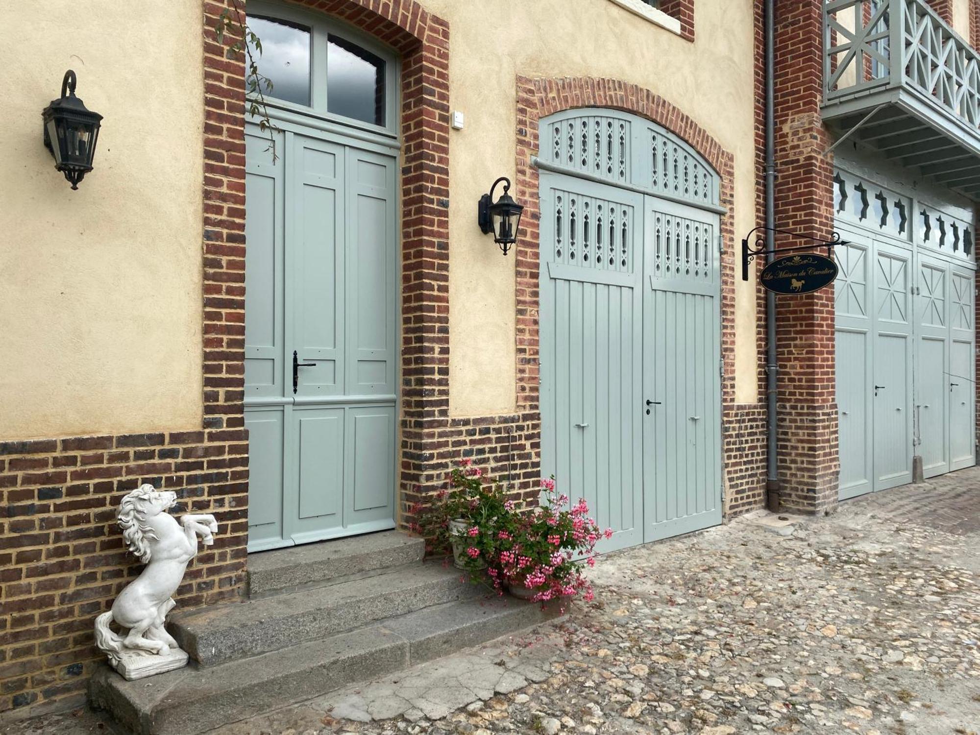 La Maison Du Cavalier, Chateau De Lavenue Pierrefitte-en-Auge المظهر الخارجي الصورة